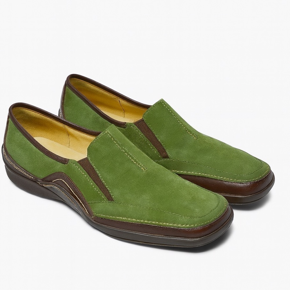 Naturalizer Franca Women’s Size 8.5N Green Suede Leather Slip-On Loafers.